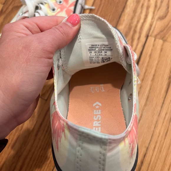 Palm Tree Print Chuck Taylor All Star Converse - US 7 - Picture 4 of 4